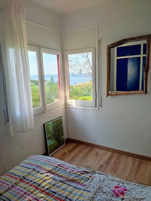 Comme Un Phare Sur La Mer Llanca Apartment