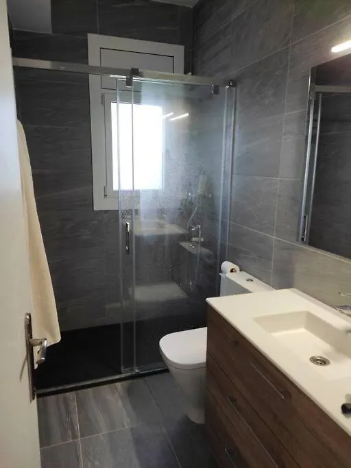 Apartment Comme Un Phare Sur La Mer Llanca Spain