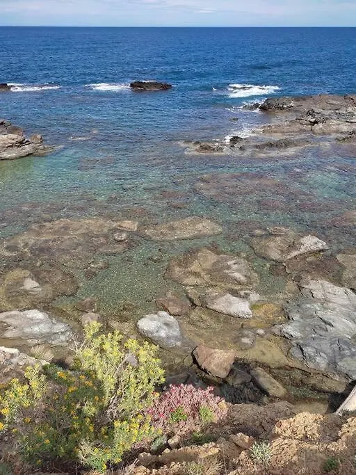 Comme Un Phare Sur La Mer Llanca Spain
