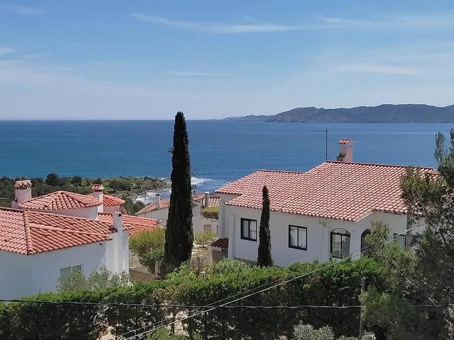 Apartment Comme Un Phare Sur La Mer Llanca